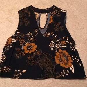 Cropped floral tank top